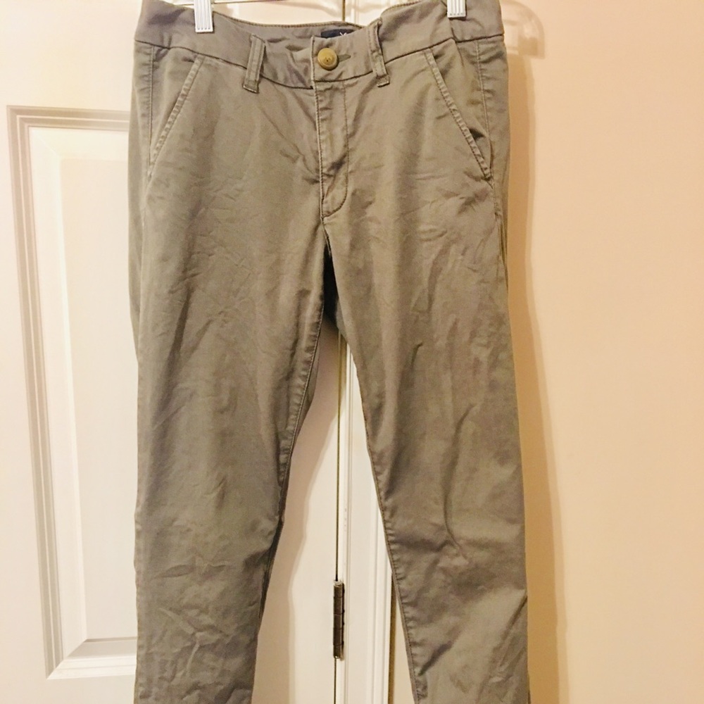 American Eagle chino pants